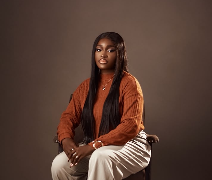 Chomini Tosan Victoria, Project Makeover Coordinator